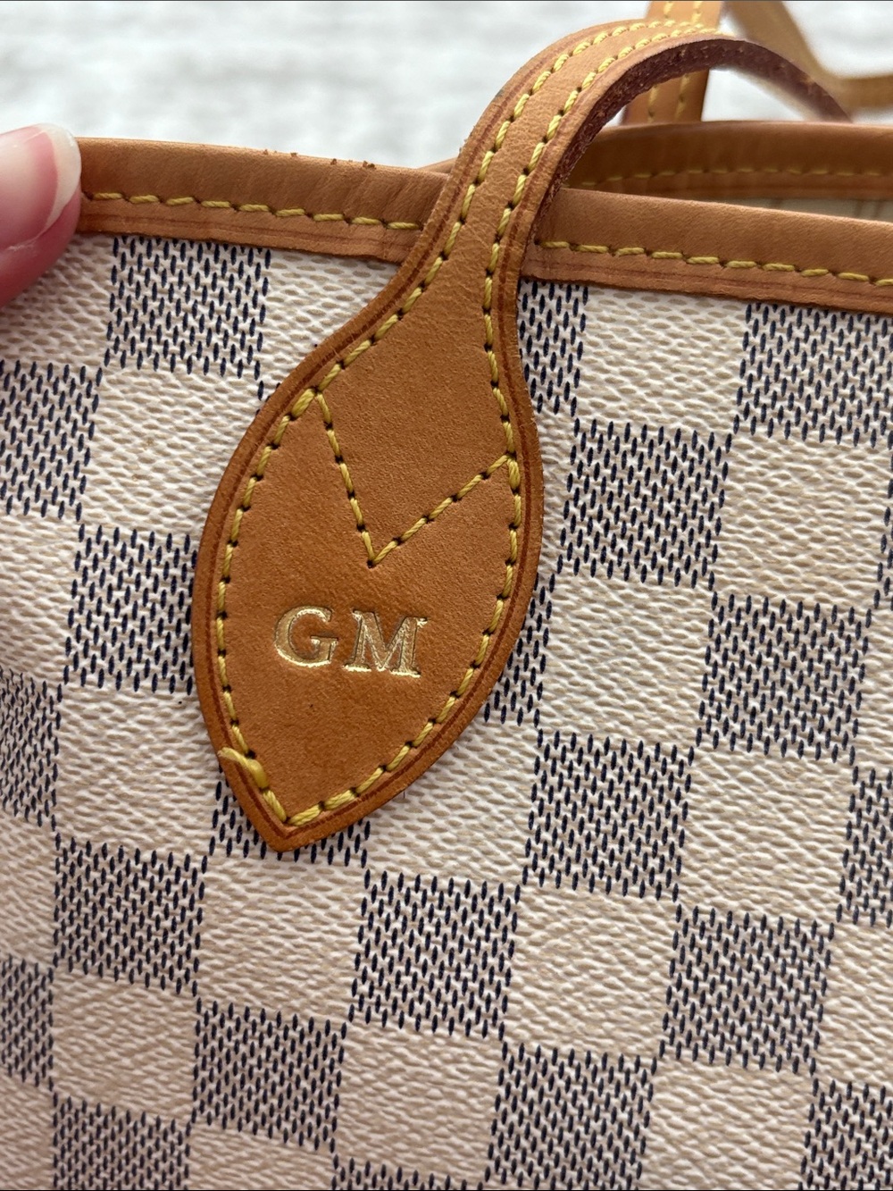 Louis Vuitton Damier Azur Canvas Tote with Vachetta Trim - Picture 4 of 9